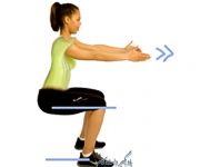 حرکت دیوار نشستن برای قوی کردن عضلات ساق