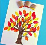 خلاقیت در رنگ آمیزی درخت پاییز