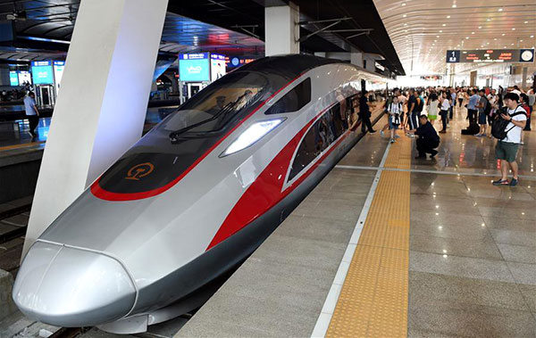  قطارهای مغناطیسی چین با سرعت 600 کیلومتر در ساعت