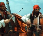 موسیقی متن فیلم دزدان دریایی کاراییب با ویلونسل