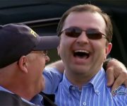 دوربین مخفی خنده دار انفجار ماشین، نابینا و لپ تاپ